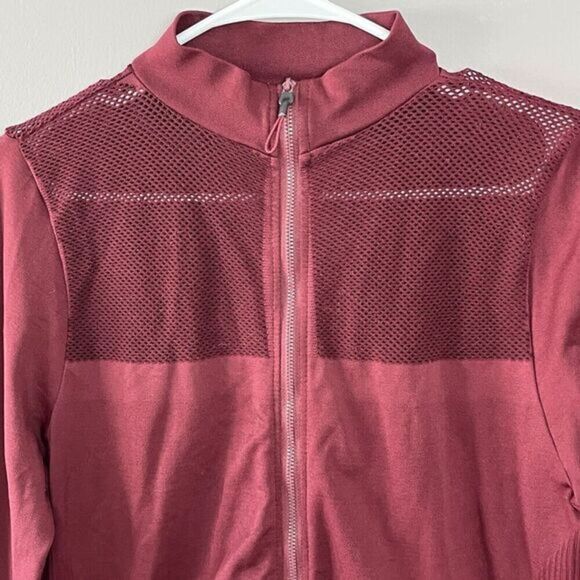 C & C California Full Zip Athletic Jacket Burgundy Size L Mesh Detail Slim Fit - Picture 3 of 10